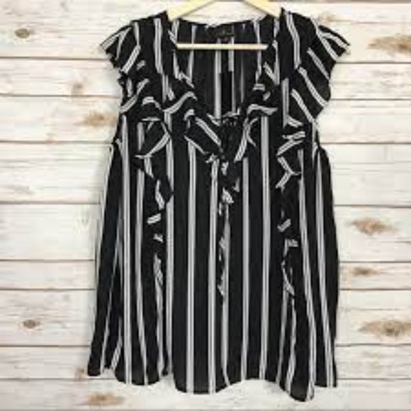 Worthington Tops - Worthington Black & White Ruffle Striped Sleeveless Blouse New With Tags Size M